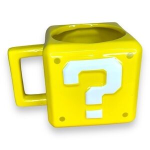 PALADONE GAMER COFFEE TEA MUG NINTENDO YELLOW WHITE